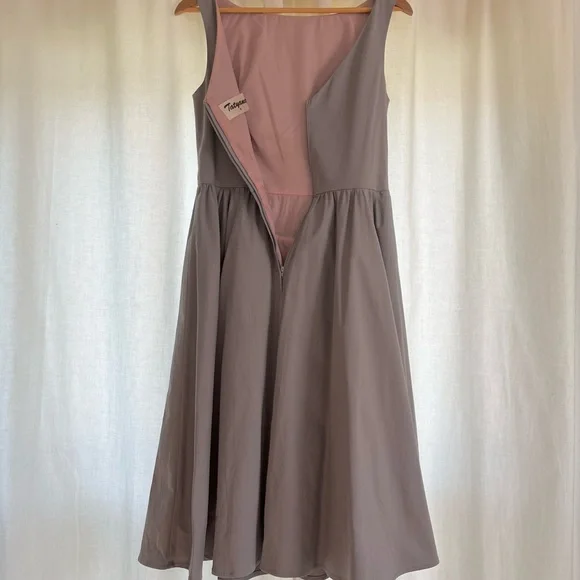 Tatyana Sleeveless, Gray, White Floral Embroidery Crystal Swing Dress - Picture 3 of 8